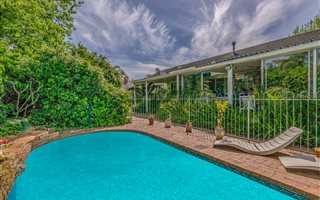4 Bedroom House in Die Boord