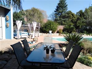 4 Bed House in Fontainebleau