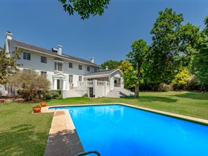 4 Bed House in Atholl