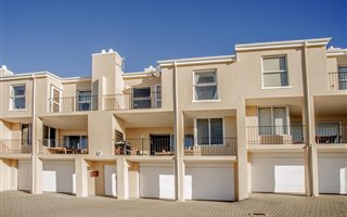 3 Bedroom Apartment in Simons Town