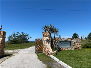 14.6 ha Farm in Hankey