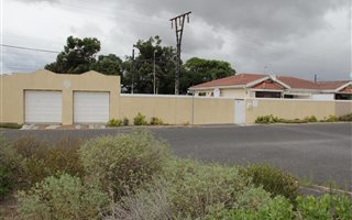 2 Bedroom House in Southfield