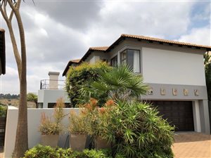 4 Bed Duet in Irene View Estate