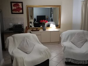 3 Bed Apartment in Klein Brak River