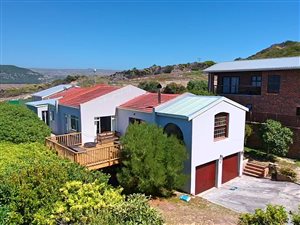 3 Bed House in Glencairn Heights