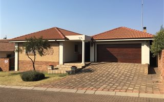 3 Bedroom House in Roberts Estate