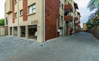 2 Bedroom Townhouse in Blackheath