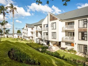 3 Bed Apartment in Emberton Estate