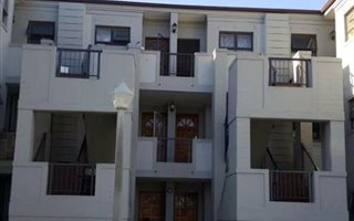 2 Bedroom Apartment in Bellville Central