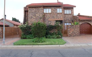 3 Bedroom House in Diepkloof