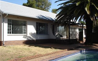 3 Bedroom House in Isandovale