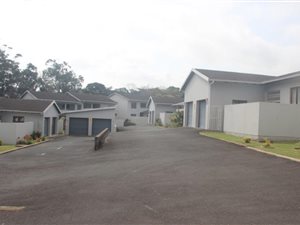 3 Bed Townhouse in Umtentweni