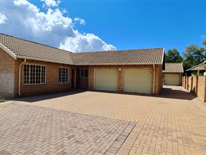 3 Bed House in Mayville
