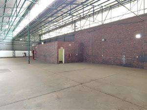 550 m² Industrial space in Industria West