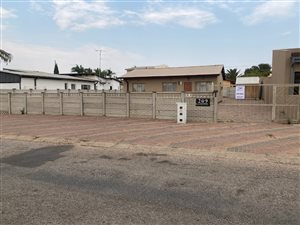 3 Bed House in Nirvana