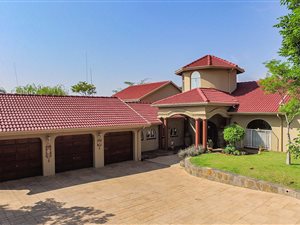 5 Bedroom House in Safari Gardens