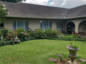 4 Bed House in Montrose