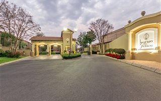 1 Bedroom Apartment in Dainfern