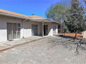 2 Bedroom House in Kestellhof