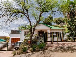 3 Bed House in Westdene
