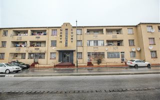 2 Bedroom Flat in North End