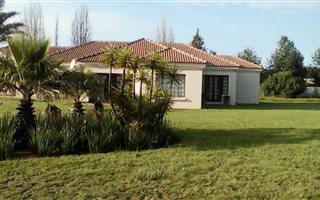 3 Bedroom House in Grootfontein Estate