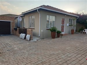 3 Bed House in Riverlea