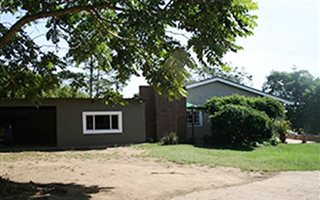 20 ha Farm in Camperdown