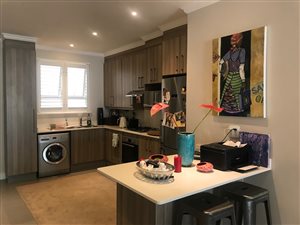 2 Bed House in Craighall Park