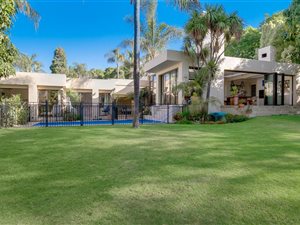 4 Bed House in Duxberry