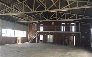 420 m² Industrial space in New Era
