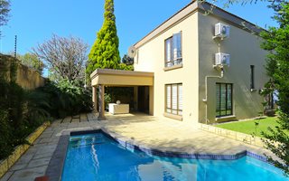 3 Bedroom Cluster in Sharonlea