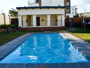 2 Bed Apartment in Greenstone Gate