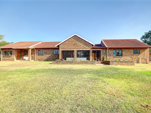 6 Bed House in Ashburton