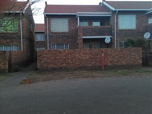 2 Bed Apartment in Clarina