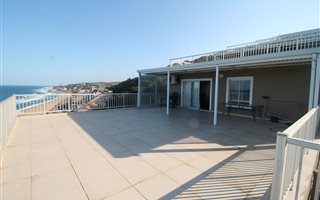 3 Bedroom Apartment in Umdloti Beach