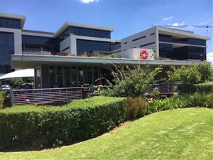 214.600006103516 m² Office Space in Waterfall Estate