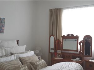 1 Bed Apartment in Westbrook