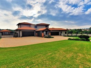 5 Bed House in Mooikloof Heights