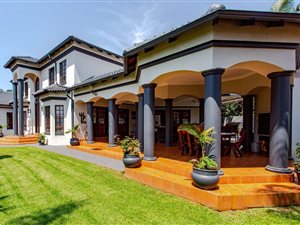 4 Bed House in Bougainvillea Estate