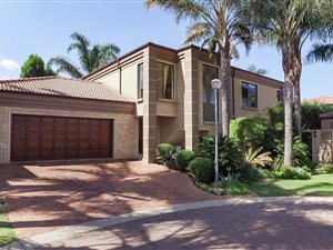 4 Bed Cluster in Bartlett