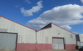 1580 m² Industrial space in Uitenhage Central