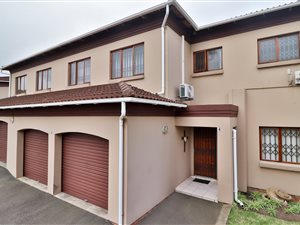 3 Bed Townhouse in Meerensee