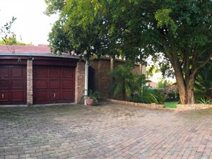 4 Bed House in Groenvlei
