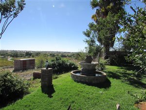 2 Bed House in Kanoneiland