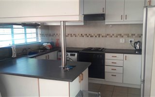 2 Bedroom Apartment in Panorama