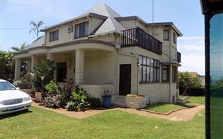 Commercial space in Bluff