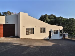 3 Bed Townhouse in Westbrook