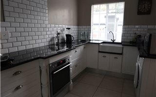 2 Bedroom Apartment in Woodmead
