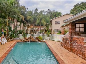 13 Bed House in Park Hill